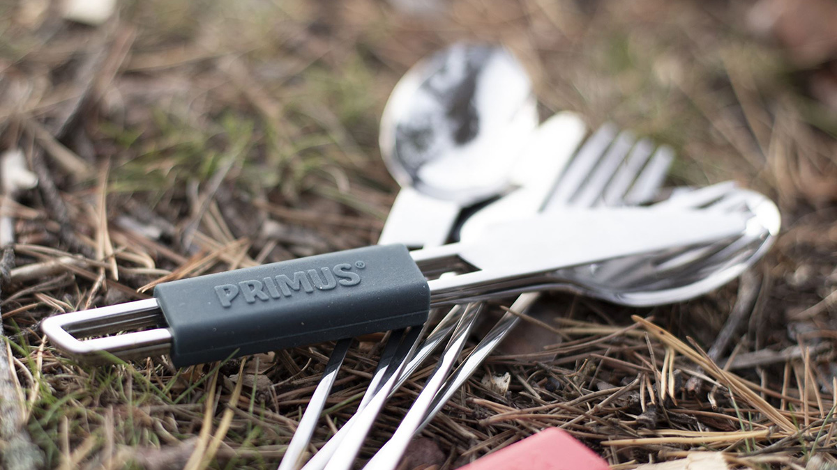 Komplet turystycznych sztućców Primus Fashion Leisure Cutlery - łyżka + widelec + nóż - kolor: Concrete Grey (szary)